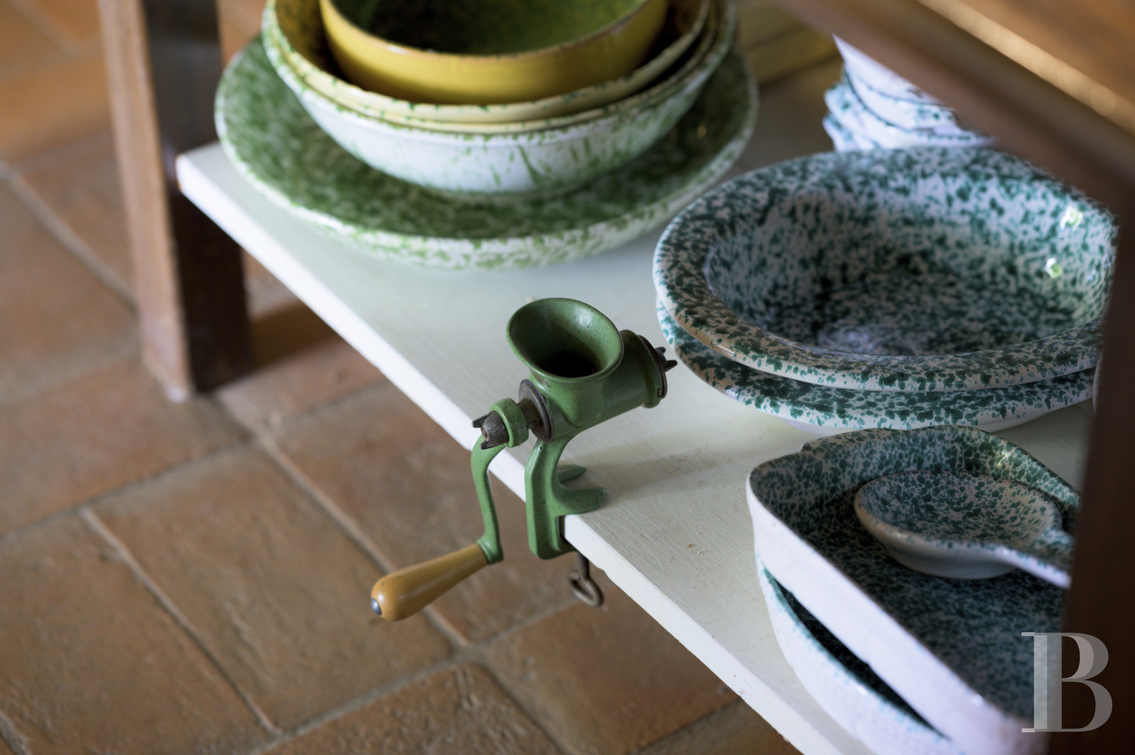 An old olive grove farmhouse restored to its former glory, overlooking the countryside in the Val d'Orcia in Tuscany - photo  n°8